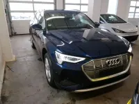 Gebraucht Audi e-tron S-Line 300 kW (408 PS) 2020 Navarrablau SUV