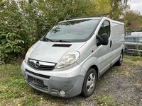 Gebraucht Opel Vivaro 115 PS (84 kW) 2013 Silber Van / Kleinbus