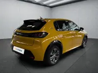 Gebraucht Peugeot e-208 Allure 100 kW (136 PS) 2022 Gelb Kleinwagen