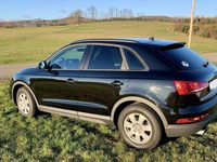 Gebraucht Audi Q3 Comfort 150 PS (110 kW) 2017 Schwarz SUV