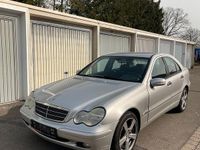 Gebraucht Mercedes C220 143 PS (105 kW) 2003 Limousine