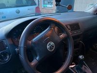 Gebraucht VW Golf IV 65 PS (47 kW) 2002 Schwarz Kleinwagen