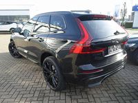 Neu Volvo XC60 Plus 250 PS (183 kW) 2026 Schwarz SUV
