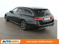 Gebraucht Mercedes E400 AMG line 330 PS (242 kW) 2022 Graphitgrau Kombi