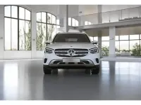 Gebraucht Mercedes GLC300e 211 PS (155 kW) 2021 Unilack polarweiss SUV