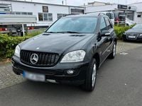 Gebraucht Mercedes ML320 224 PS (164 kW) 2006 Schwarz SUV