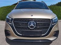 Gebraucht Mercedes V300 Style 237 PS (174 kW) 2024 Beige Van / Kleinbus