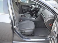 Gebraucht Opel Insignia Innovation 160 PS (117 kW) 2011 Grau Limousine