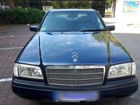 Gebraucht Mercedes C180 122 PS (89 kW) 1997 Blau Limousine