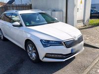 Gebraucht Skoda Superb 218 PS (160 kW) 2020 Weiß Kombi