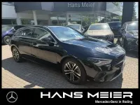 Gebraucht Mercedes CLA200 Shooting Brake 163 PS (119 kW) 2025 Unilack nachtschwarz Kombi