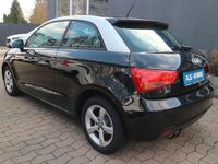 Gebraucht Audi A1 Attraction 122 PS (89 kW) 2011 Schwarz Kleinwagen