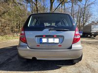 Gebraucht Mercedes A150 Classic 95 PS (69 kW) 2006 Gold Limousine