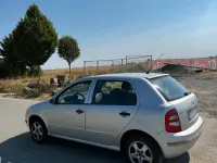 Gebraucht Skoda Fabia 64 PS (47 kW) 2003 Silber Kleinwagen