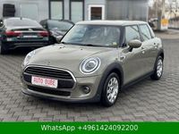 Gebraucht Mini ONE 132 PS (97 kW) 2019 Emerald grey metallic Kleinwagen