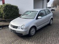 Gebraucht VW Polo Comfortline 64 PS (47 kW) 2004 Silber Kleinwagen