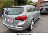 Gebraucht Opel Astra Exklusiv 165 PS (121 kW) 2014 Silbersee/perl silber (m2) Kombi