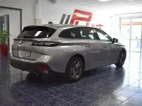 Gebraucht Peugeot 308 SW Active 131 PS (96 kW) 2022 Grau artense Kombi