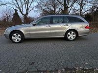 Gebraucht Mercedes E200 Elegance 163 PS (119 kW) 2005 Grau Limousine