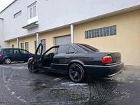 Second-hand BMW 740 286 CP (210 kW) 1995 Negru Berlinǎ