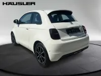 Gebraucht Fiat 500e 86 kW (118 PS) 2023 Weiß Kleinwagen