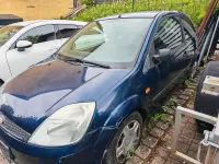 Gebraucht Ford Fiesta 100 PS (73 kW) 2005 Blau Kleinwagen