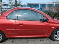 gebraucht Peugeot 206 CC Cabrio 1.6 Benzin