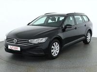 Gebraucht VW Passat 150 PS (110 kW) 2022 Schwarz Kombi