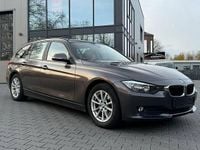 Gebraucht BMW 320 Lifestyle 163 PS (119 kW) 2012 Braun Kombi