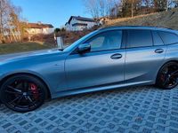 Gebraucht BMW 330 Performance 286 PS (210 kW) 2023 Grau Kombi