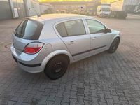 Gebraucht Opel Astra Edition 105 PS (77 kW) 2005 Grau Limousine