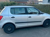 Gebraucht Skoda Fabia 80 PS (58 kW) 2010 Grau Limousine