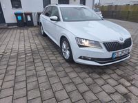 Gebraucht Skoda Superb 190 PS (139 kW) 2019 Weiß Limousine