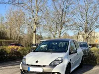 Gebraucht Renault Clio III R.S. 201 PS (147 kW) 2010 Weiß Limousine