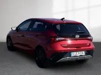 Neu Hyundai i20 Blackline 90 PS (66 kW) 2026 Rot Kleinwagen