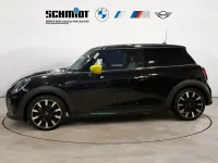 Käytetty Mini Cooper Classic 136 HP (100 kW) 2022 Musta Viistoperä
