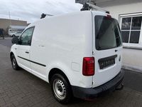 Usata VW Caddy 75 CV (55 kW) 2017 Bianco Monovolume