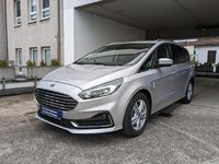Gebraucht Ford S-MAX Titanium 150 PS (110 kW) 2021 Polarsilber metallic (metallic) Van / Kleinbus