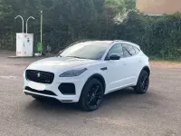Käytetty Jaguar E-Pace R-Dynamic 250 HP (183 kW) 2023 Valkoinen Katumaasturi