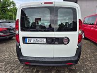 Gebraucht Fiat Doblò Basis 105 PS (77 kW) 2014 Weiß Van / Kleinbus