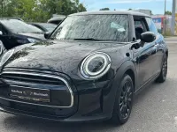 Gebraucht Mini ONE Essential 102 PS (75 kW) 2022 Schwarz Kleinwagen