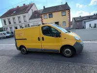 Gebraucht Opel Vivaro 82 PS (60 kW) 2004 Gelb Van / Kleinbus