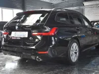 Gebraucht BMW 318 Advantage 150 PS (110 kW) 2021 Schwarz Kombi