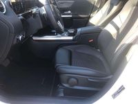 Usata Mercedes B220 190 CV (139 kW) 2019 Bianco Monovolume