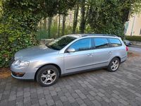 Gebraucht VW Passat 140 PS (102 kW) 2007 Silber Kombi