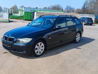 Gebraucht BMW 318 122 PS (89 kW) 2007 Schwarz Kombi