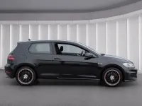 Gebraucht VW Golf VII GTI 230 PS (169 kW) 2017 Deep black perleffekt (metallic) Limousine