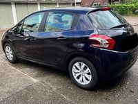 Gebraucht Peugeot 208 Access 68 PS (50 kW) 2014 Kleinwagen