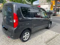 Gebraucht Opel Combo Edition 105 PS (77 kW) 2012 Schwarz Van / Kleinbus