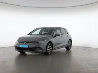 Gebraucht VW Golf VIII Active 110 PS (80 kW) 2021 Mondsteingrau Limousine